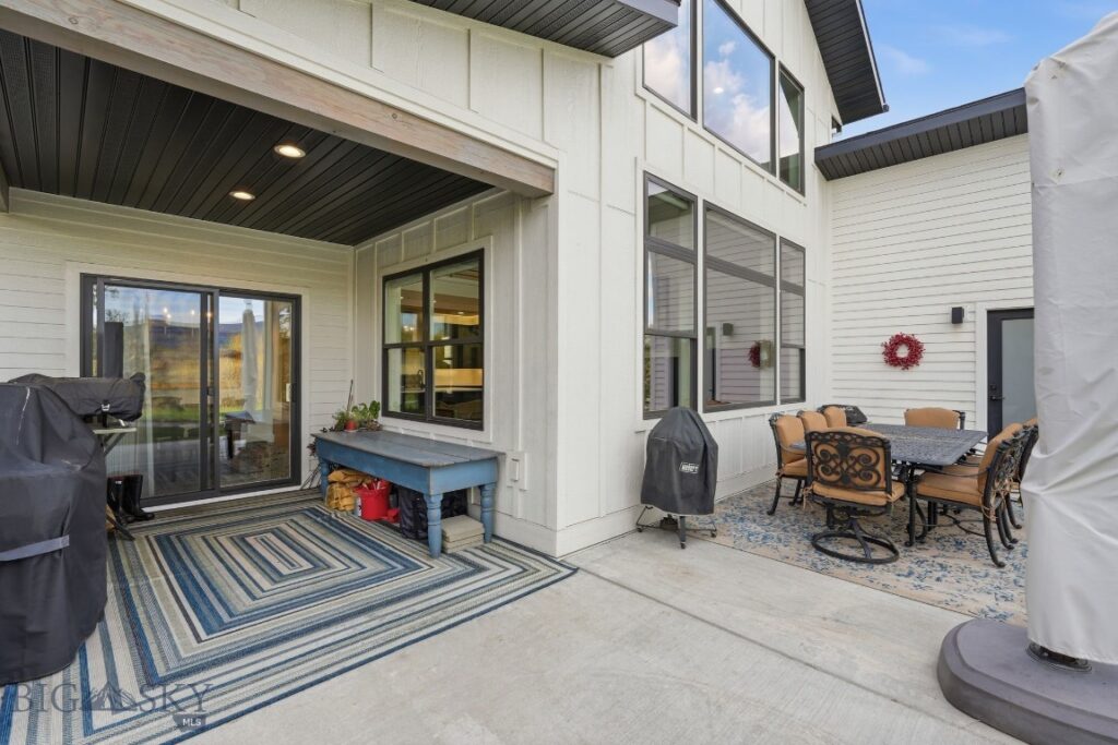 1976 Vaquero Parkway, Bozeman MT 59718