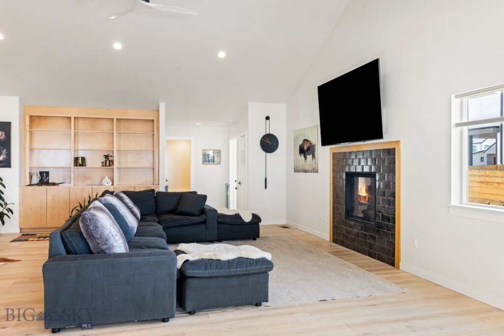 1991 Ryun Sun Way, Bozeman MT 59718
