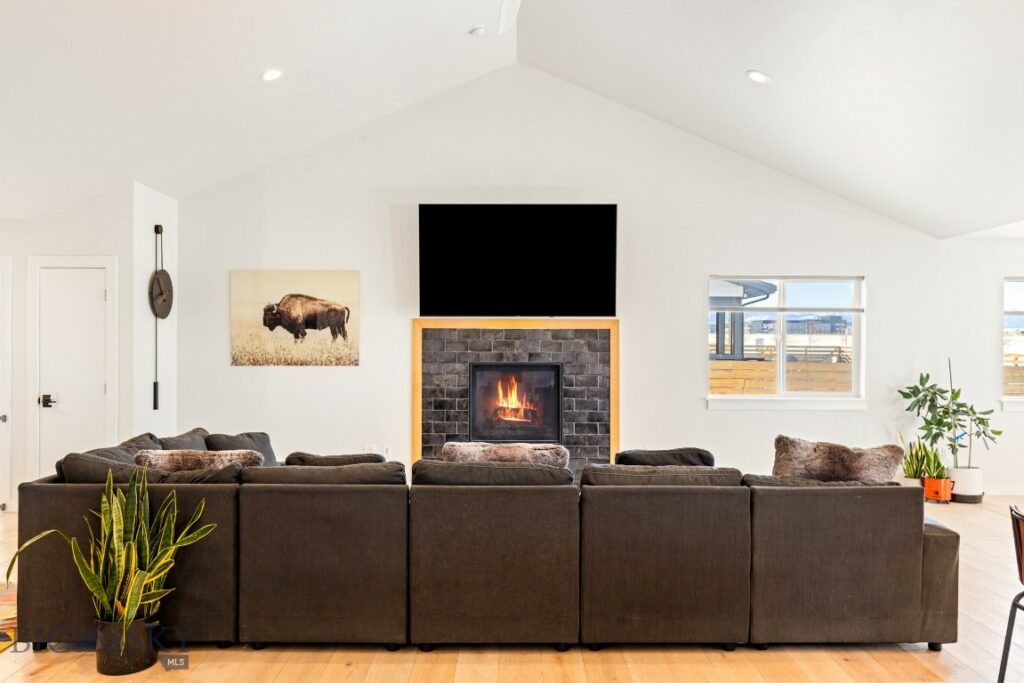1991 Ryun Sun Way, Bozeman MT 59718