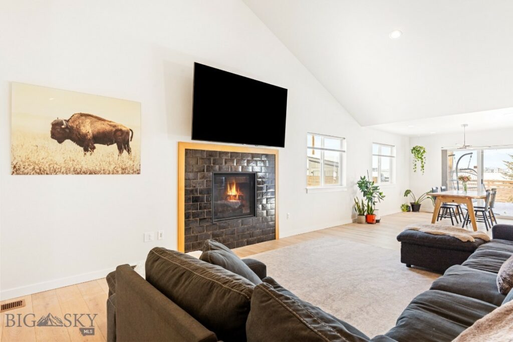 1991 Ryun Sun Way, Bozeman MT 59718