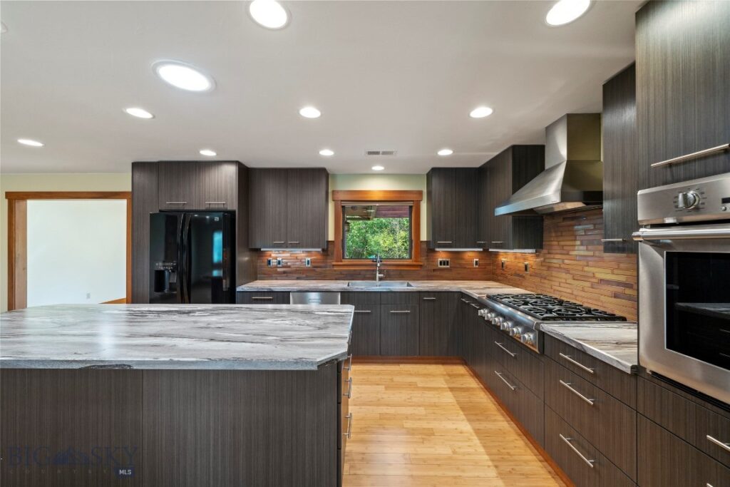 2 Hitching Post, Bozeman MT 59715