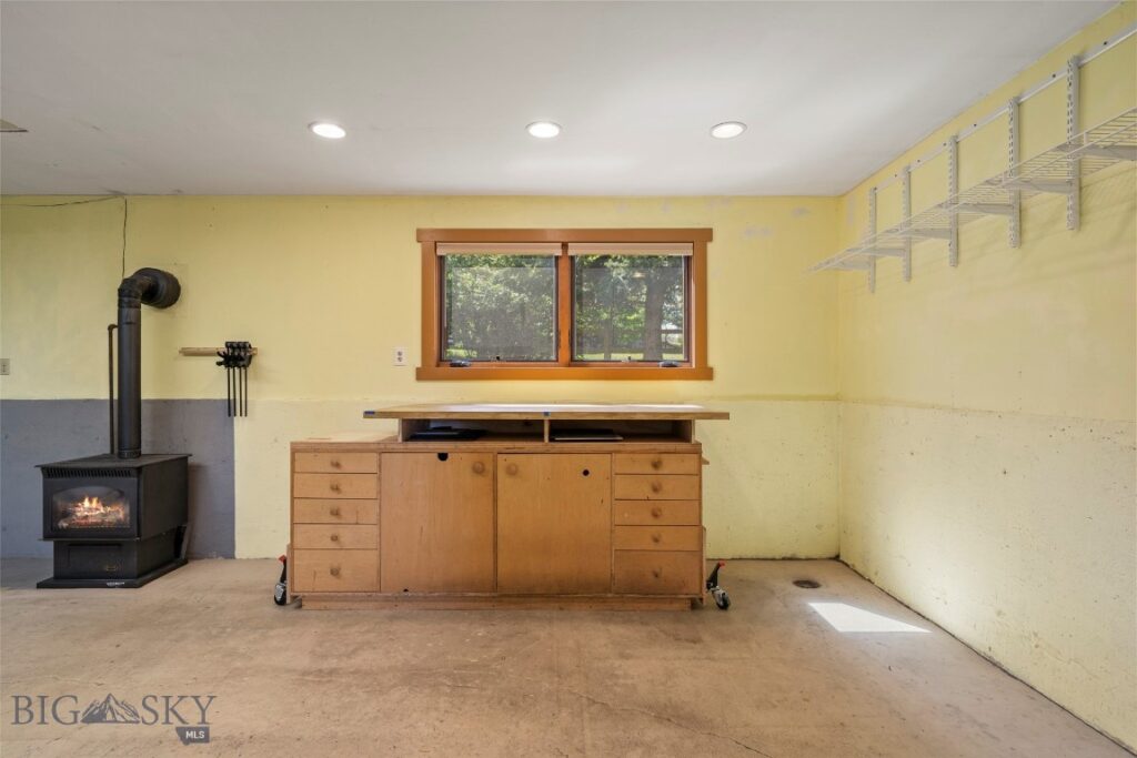 2 Hitching Post, Bozeman MT 59715