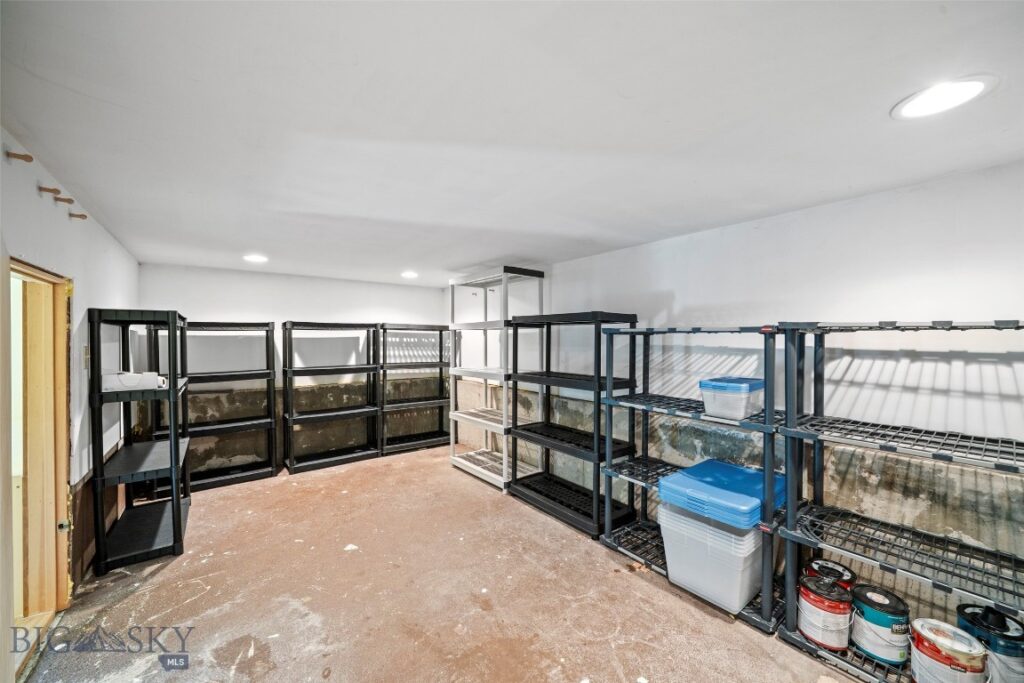 2 Hitching Post, Bozeman MT 59715