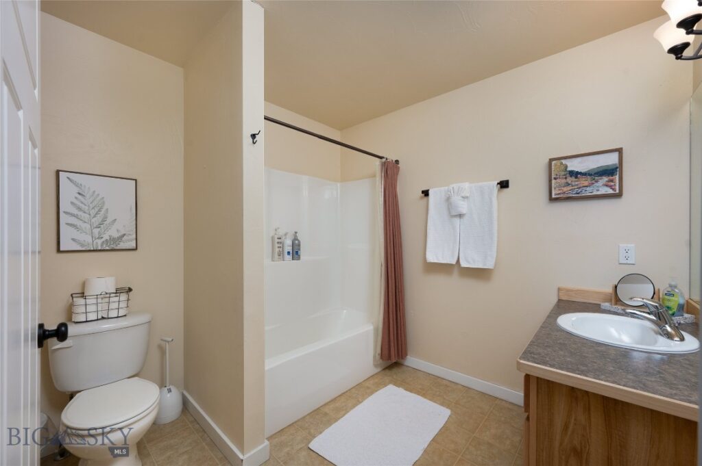 20 Talon Way, Bozeman MT 59718