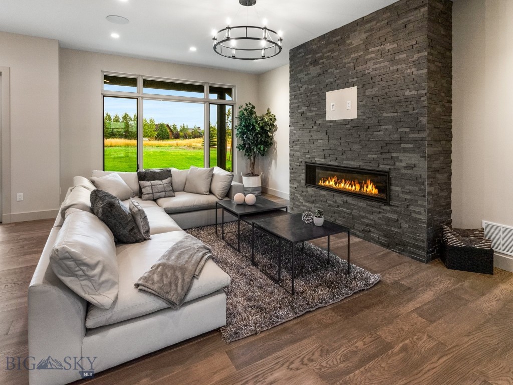 20 Bold Driver Lane, Bozeman MT 59718
