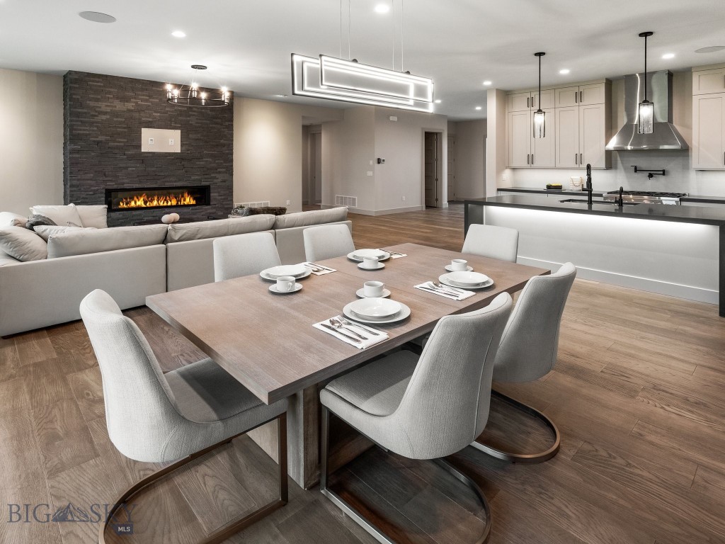20 Bold Driver Lane, Bozeman MT 59718