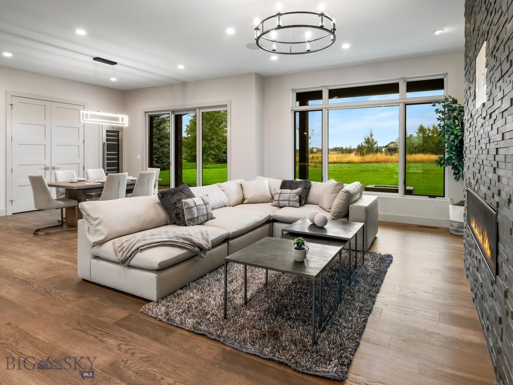 20 Bold Driver Lane, Bozeman MT 59718
