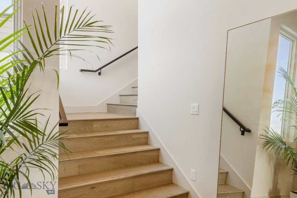 20 Caymus Lane, Bozeman MT 59718