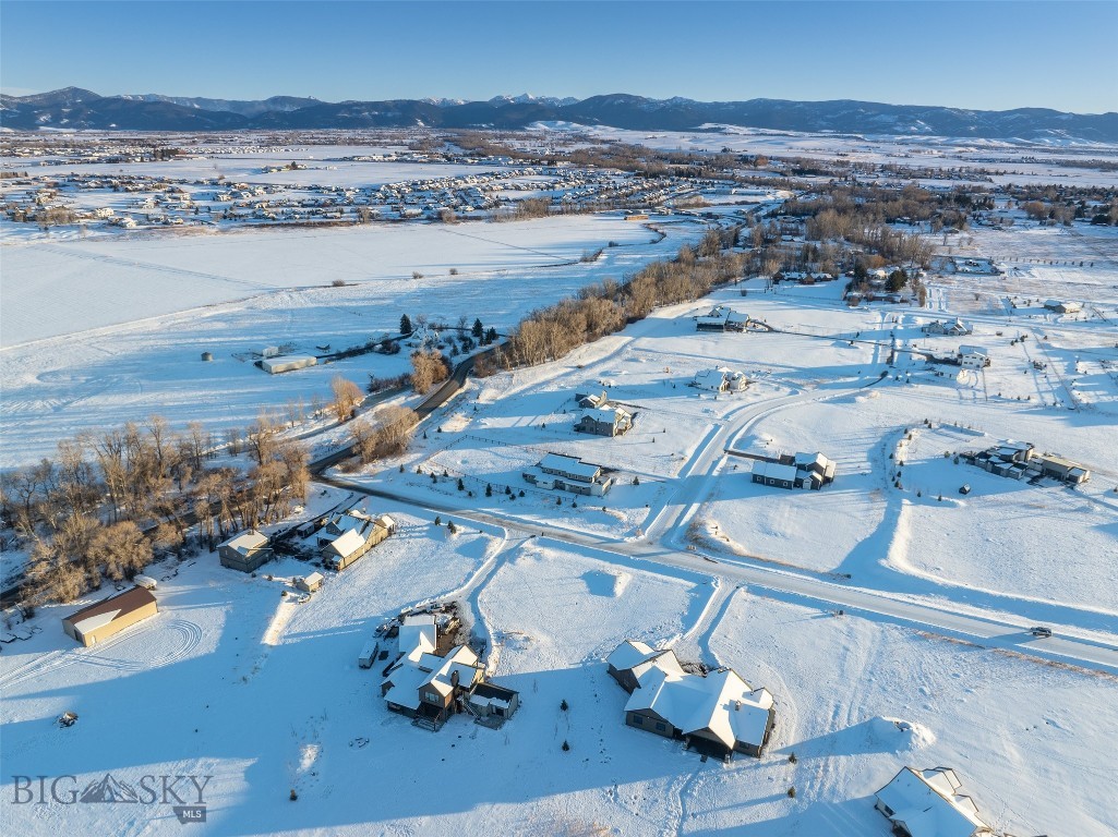 20 Tinkers Lane, Bozeman MT 59718