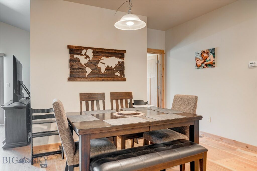 20 Voyager Lane, Bozeman MT 59718