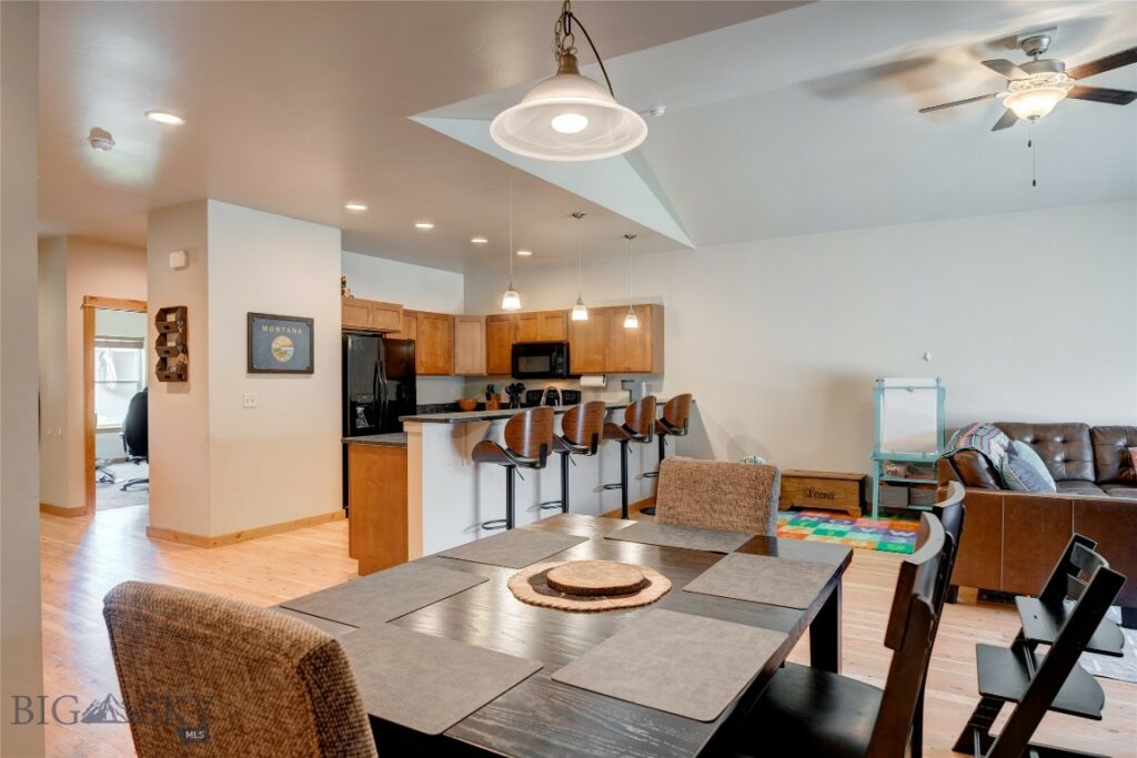 20 Voyager Lane, Bozeman MT 59718