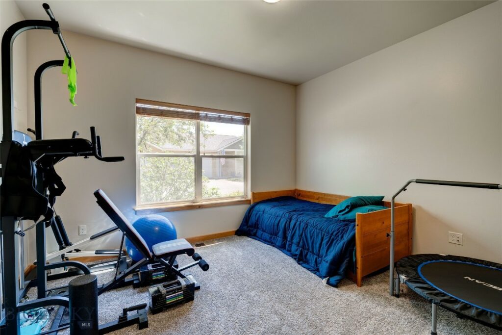 20 Voyager Lane, Bozeman MT 59718
