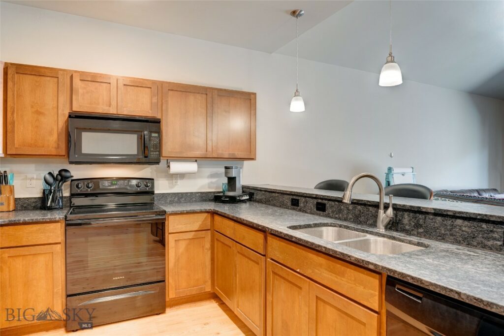 20 Voyager Lane, Bozeman MT 59718