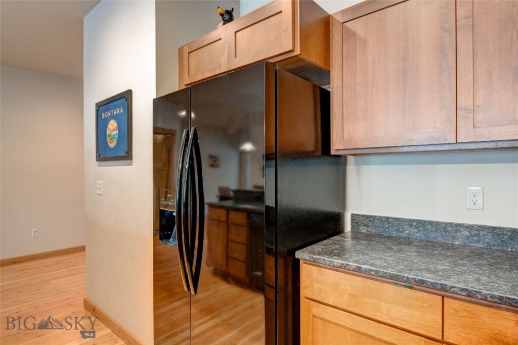 20 Voyager Lane, Bozeman MT 59718