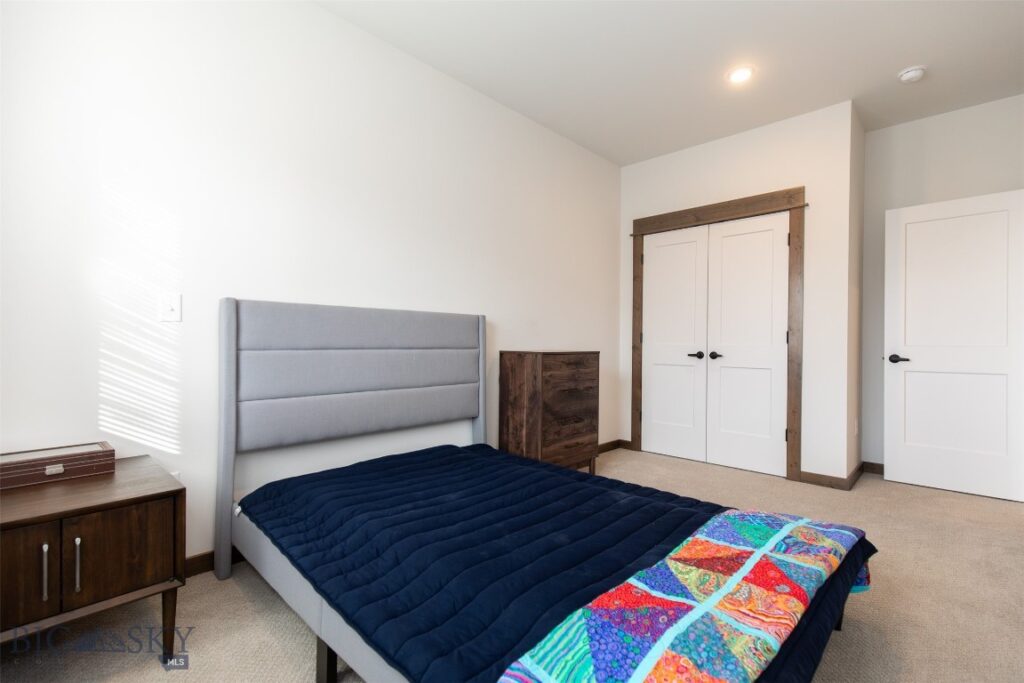 2016 Chipset, Bozeman MT 59718