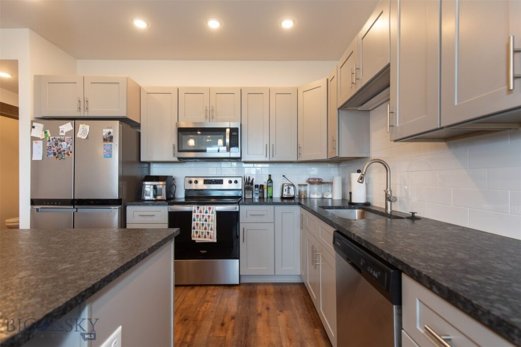 2016 Chipset, Bozeman MT 59718