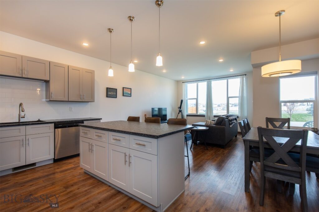 2016 Chipset, Bozeman MT 59718