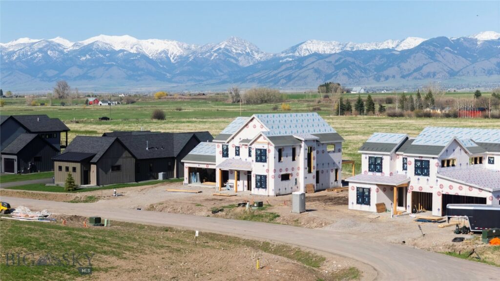 202 Creekbank Loop, Bozeman MT 59718