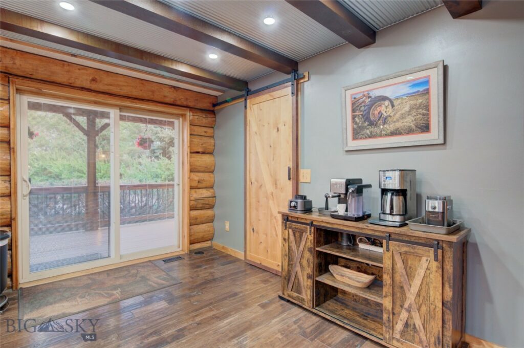 2035 Watts Lane, Bozeman MT 59718