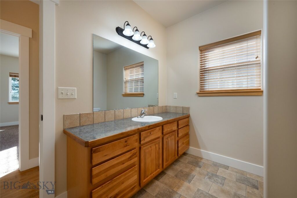 207 Pattee Trail, Bozeman MT 59718