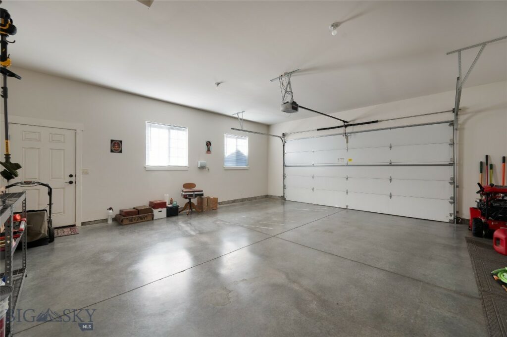 207 Pattee Trail, Bozeman MT 59718