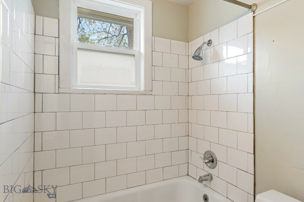209 N 3rd Avenue, Bozeman MT 59715