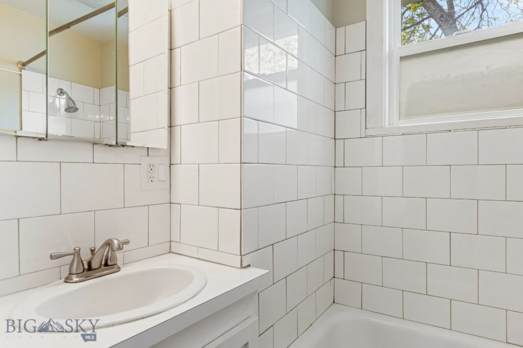 209 N 3rd Avenue, Bozeman MT 59715