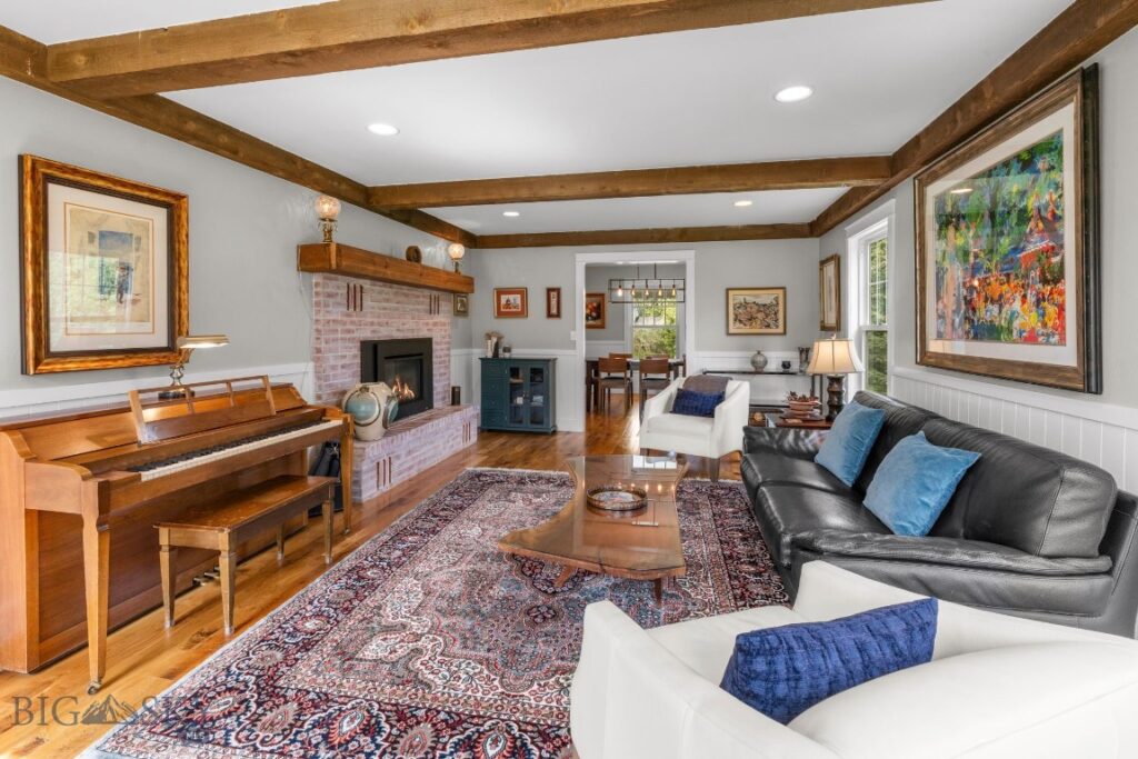 21 Hitching Post Road, Bozeman MT 59715