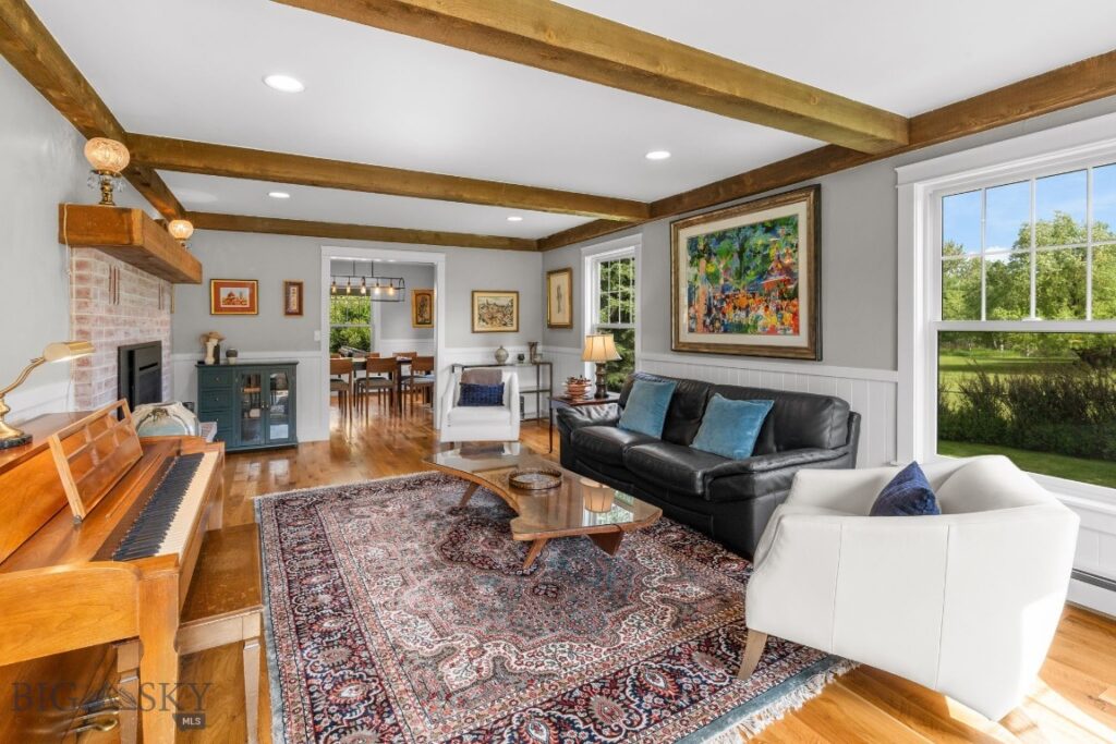 21 Hitching Post Road, Bozeman MT 59715