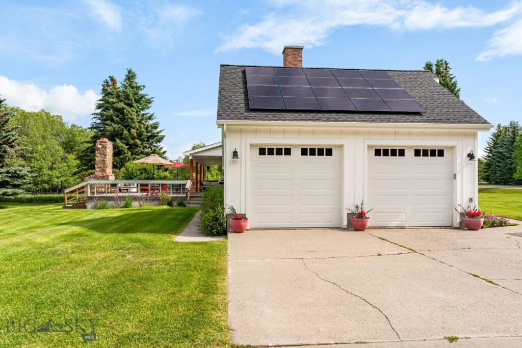21 Hitching Post Road, Bozeman MT 59715