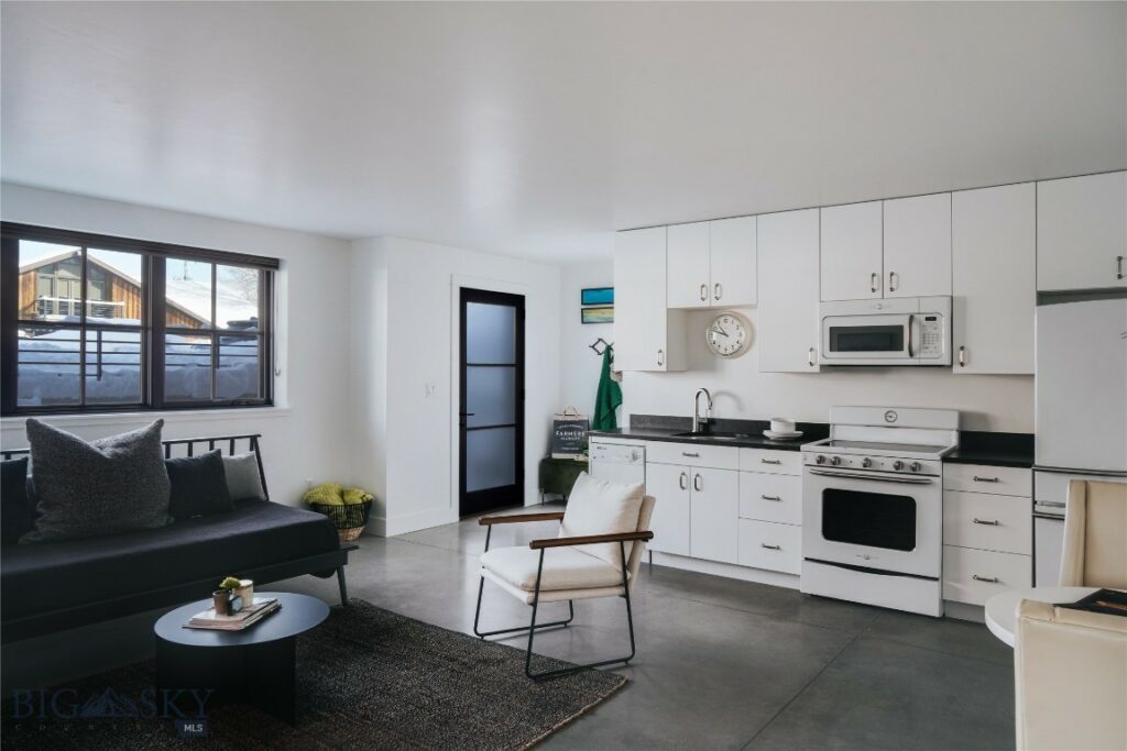 210 N Tracy Avenue, Bozeman MT 59715