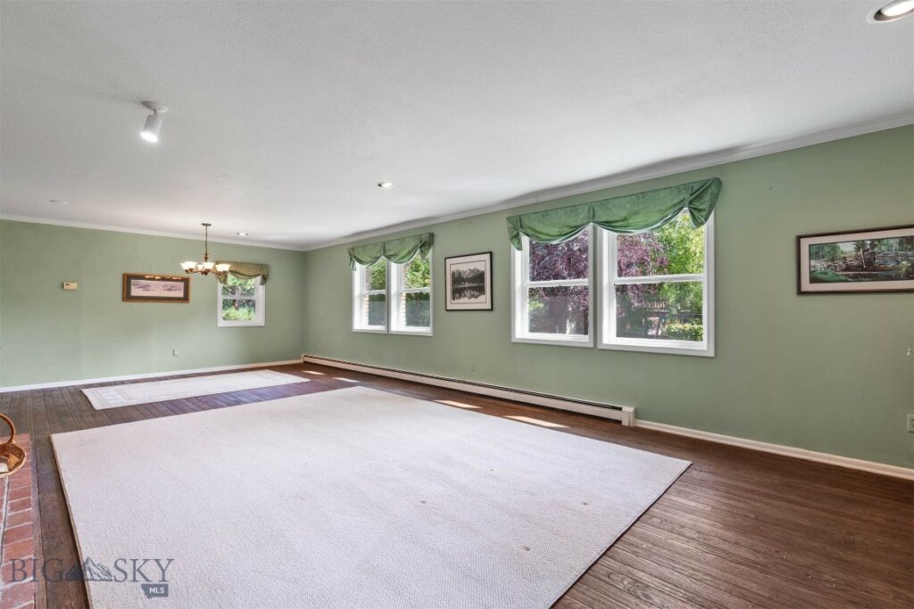210 W Graf Street, Bozeman MT 59715