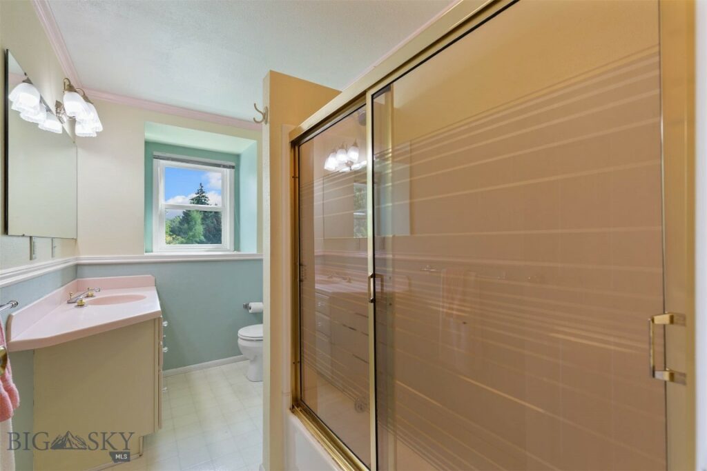 210 W Graf Street, Bozeman MT 59715