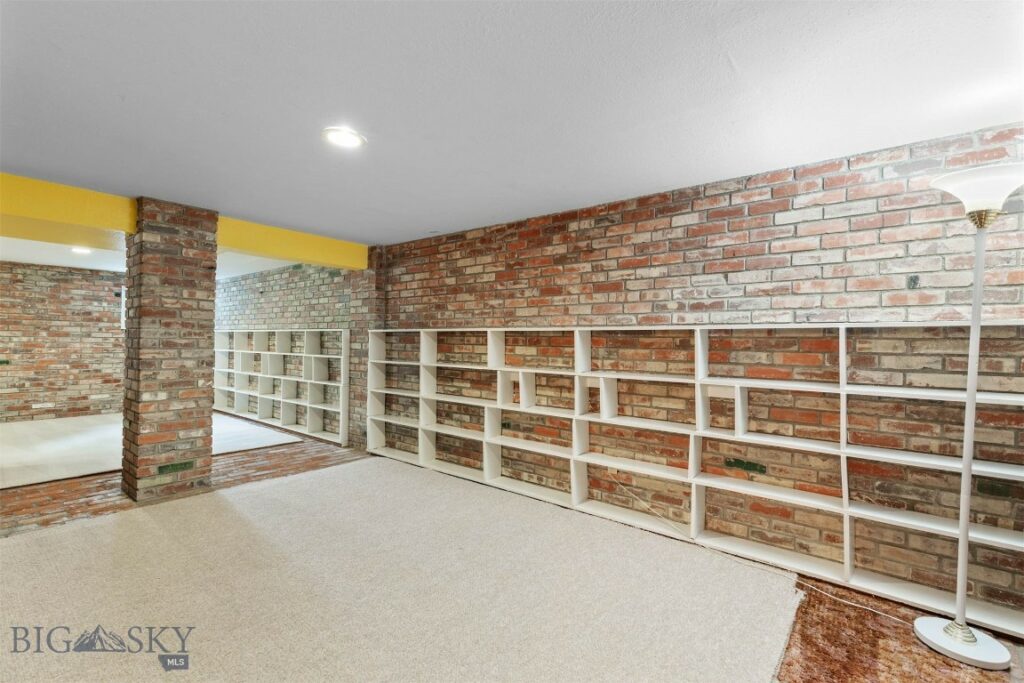 210 W Graf Street, Bozeman MT 59715
