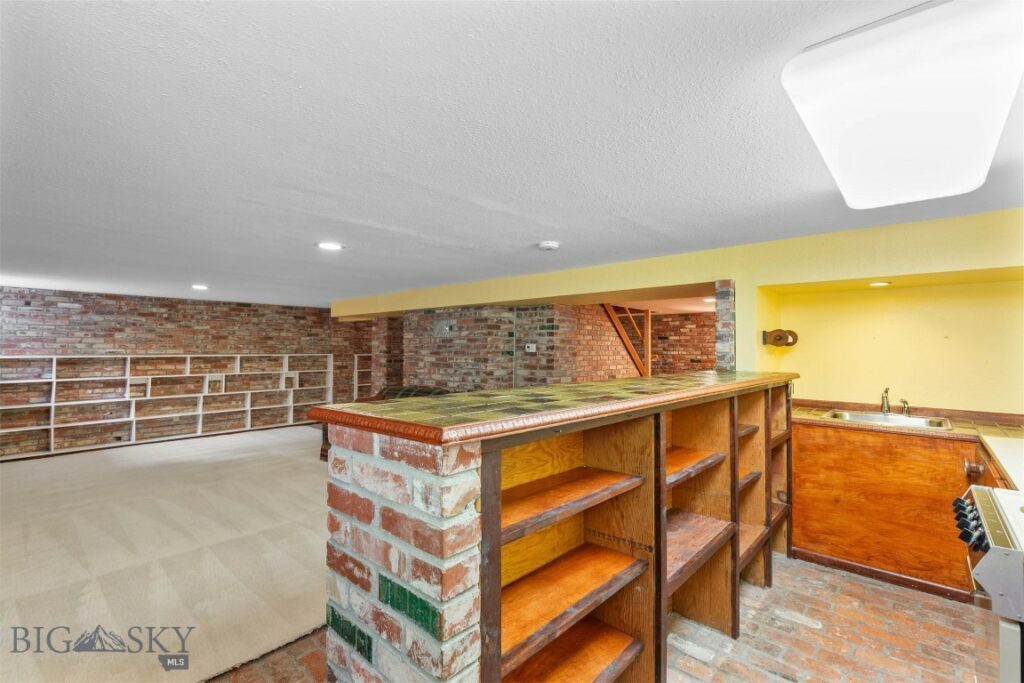 210 W Graf Street, Bozeman MT 59715