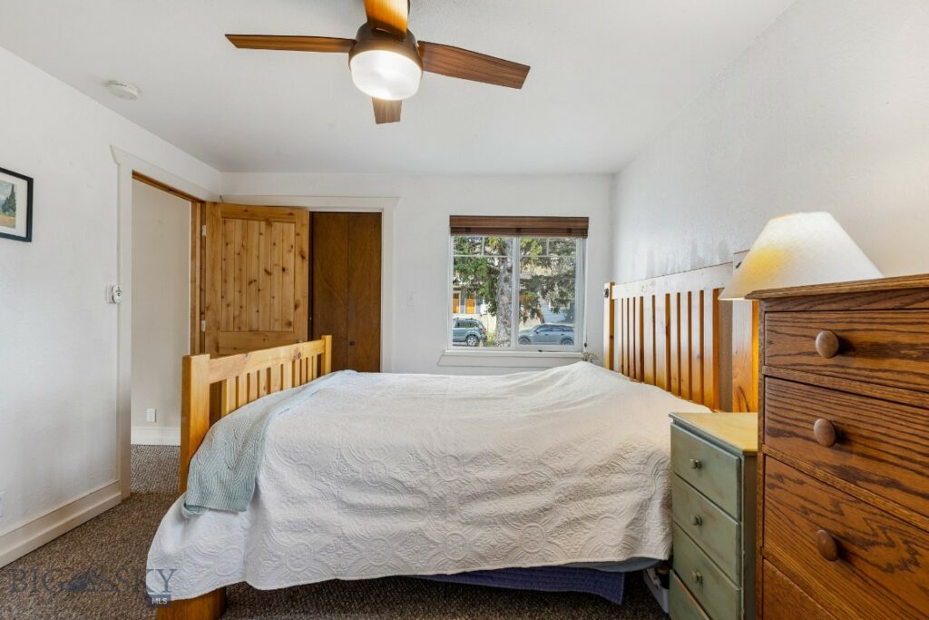 212 S 9th Avenue, Bozeman MT 59715