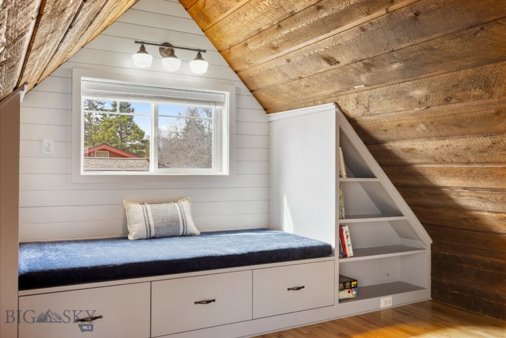 212 S 9th Avenue, Bozeman MT 59715