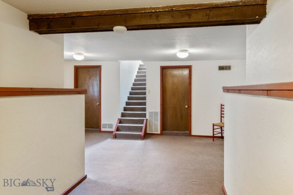 212 S 9th Avenue, Bozeman MT 59715