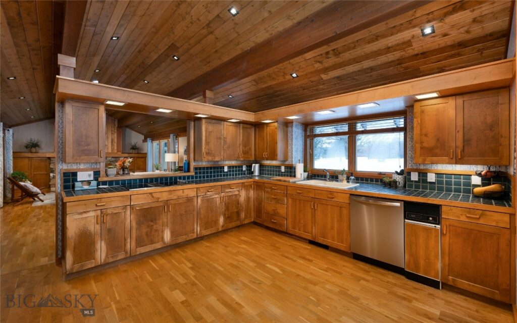 2122 Fairway Drive, Bozeman MT 59715