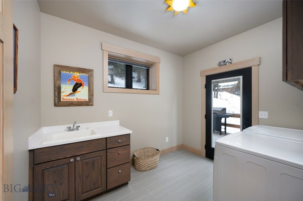 215 Wedeln Drive, Bozeman MT 59715