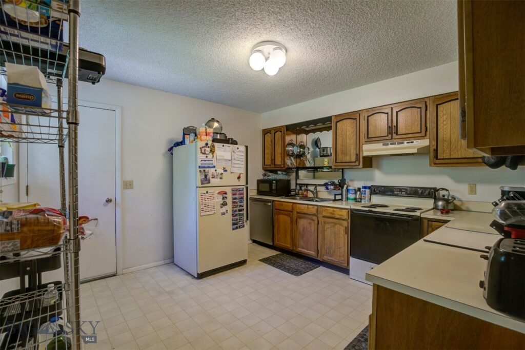 216 Hoffman Drive, Bozeman MT 59715