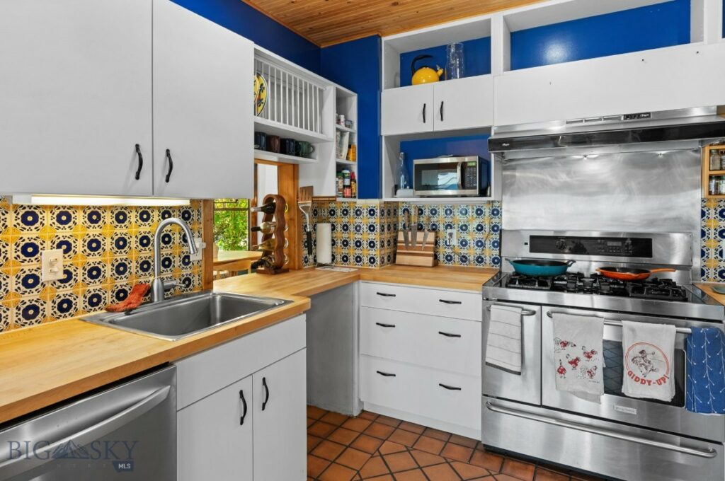 216 S 3rd Avenue, Bozeman MT 59715