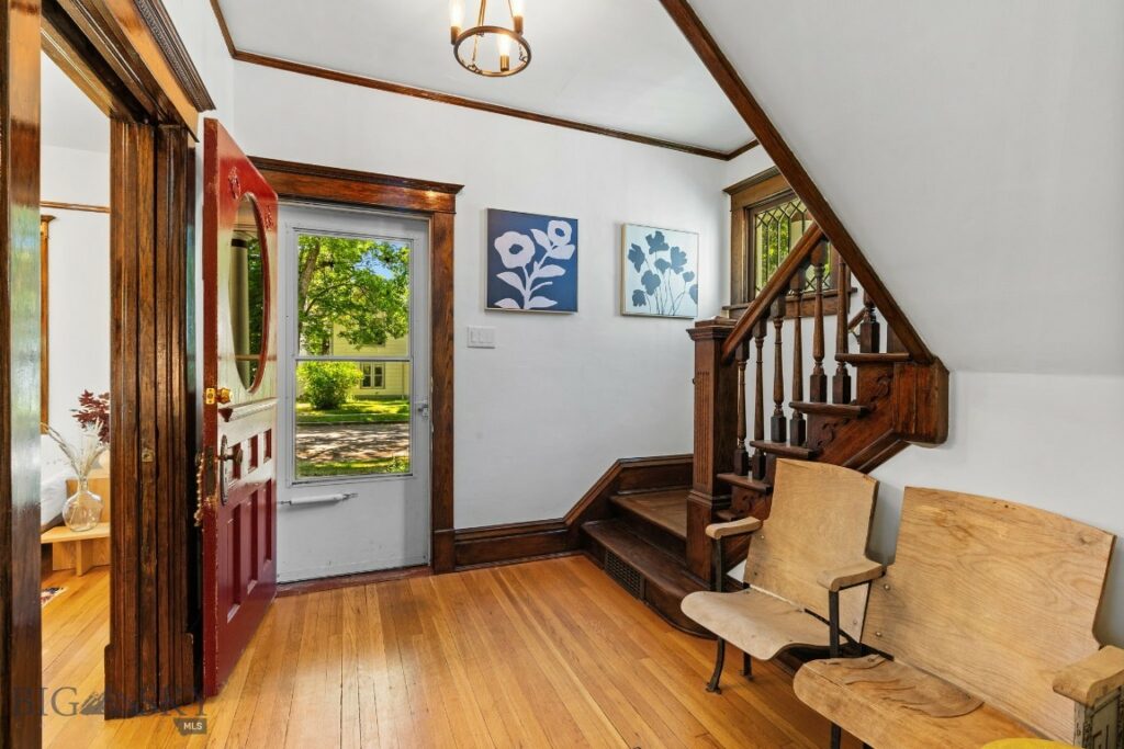 216 S 3rd Avenue, Bozeman MT 59715