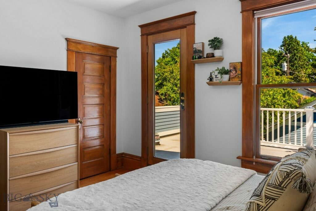 216 S 3rd Avenue, Bozeman MT 59715