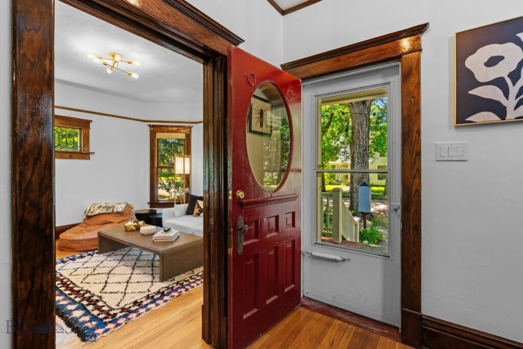 216 S 3rd Avenue, Bozeman MT 59715