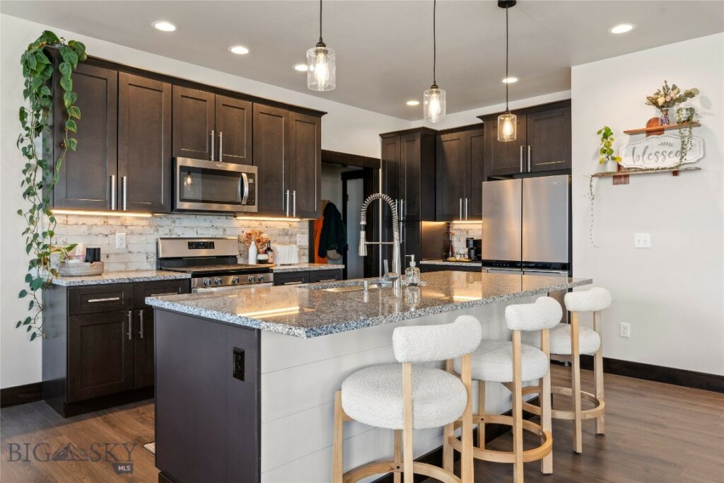 22 Battle Peak Court, Bozeman MT 59718