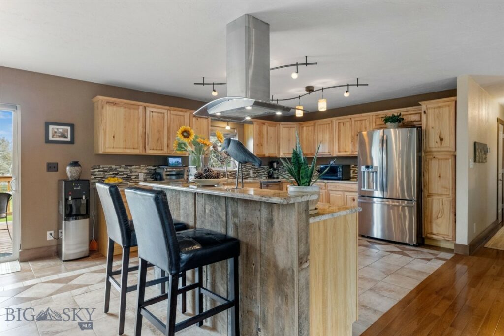 220 Cirque Drive, Bozeman MT 59718