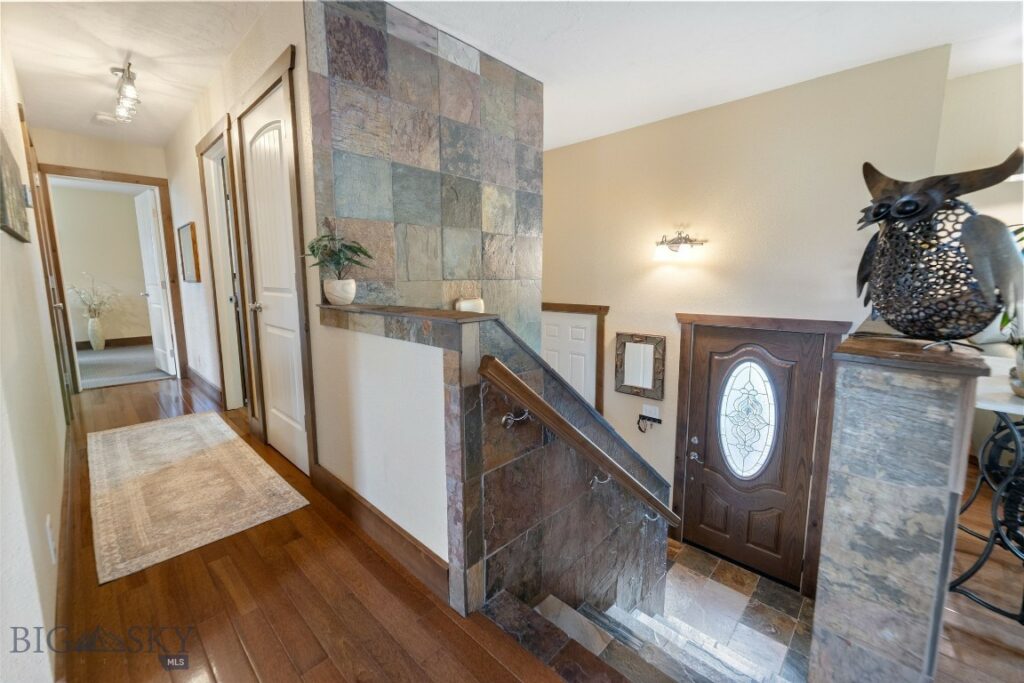 220 Cirque Drive, Bozeman MT 59718