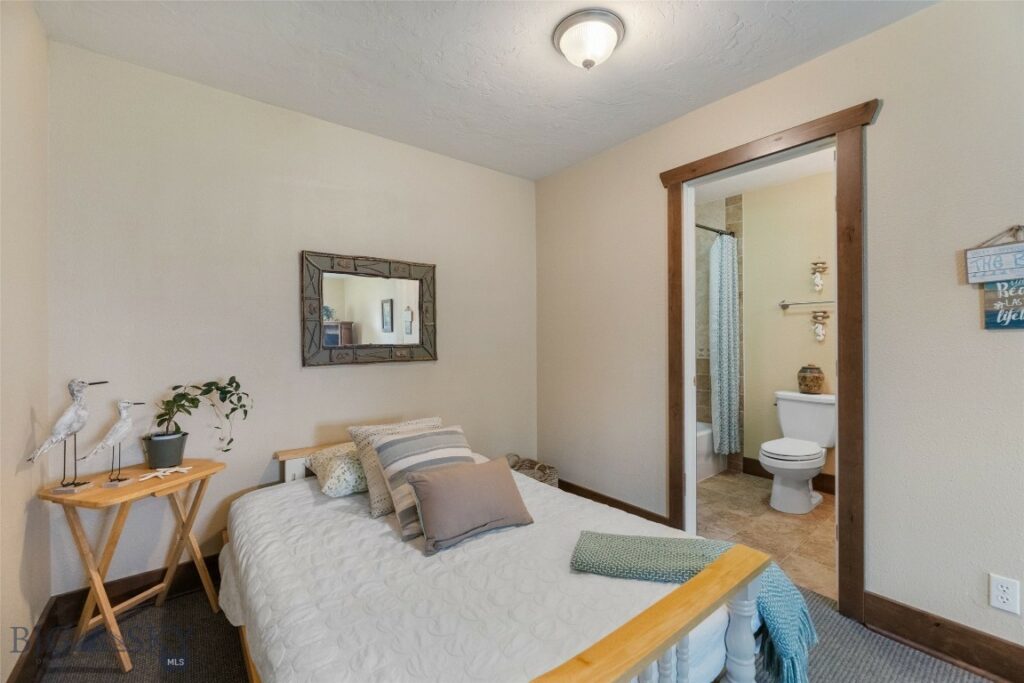 220 Cirque Drive, Bozeman MT 59718