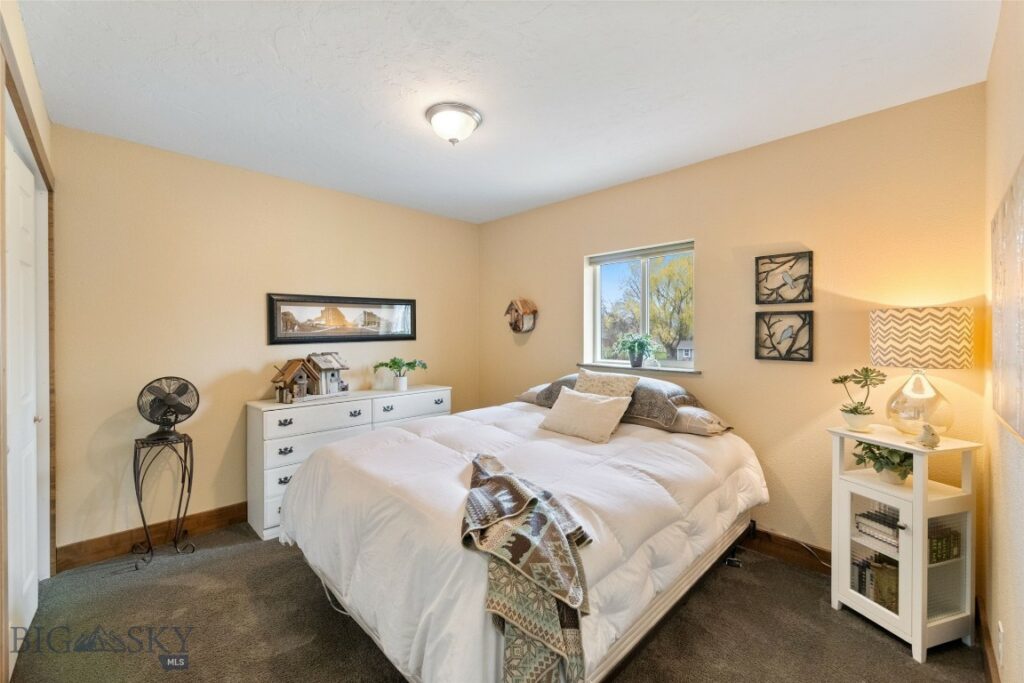 220 Cirque Drive, Bozeman MT 59718